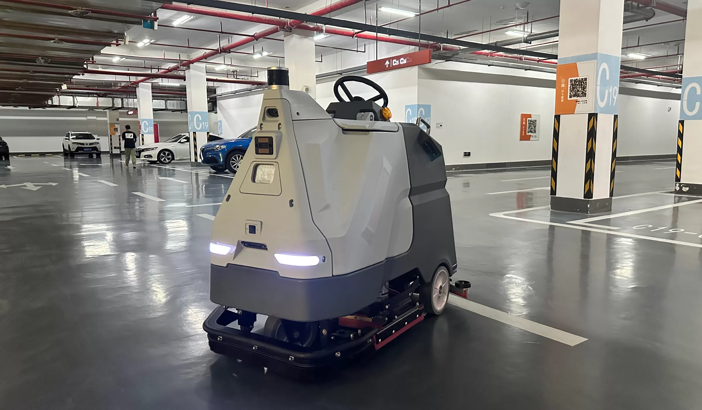 medical floor cleaner