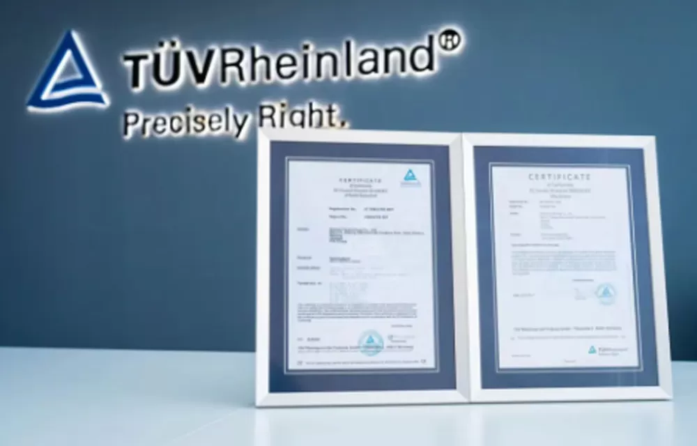 Rosiwit Cobotics Pilot One hat beim TÜV die CE-MDand-CE-RED bezogen