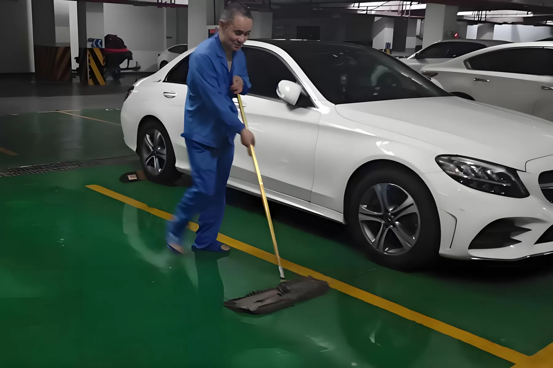 floor cleaner for hospitals